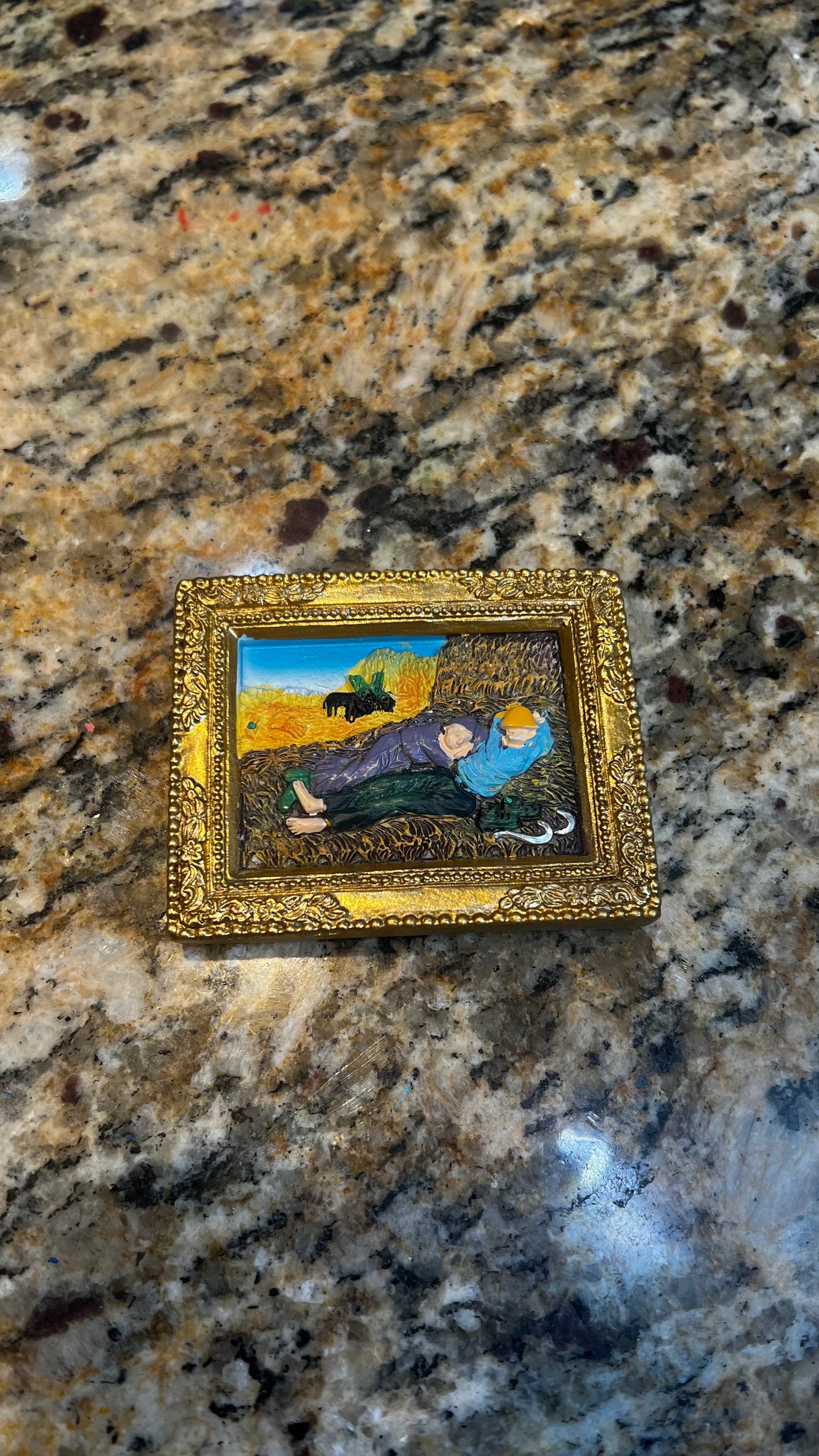 The Siesta - Gold frame